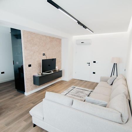 Froa Luxury Apartment Debar Dış mekan fotoğraf